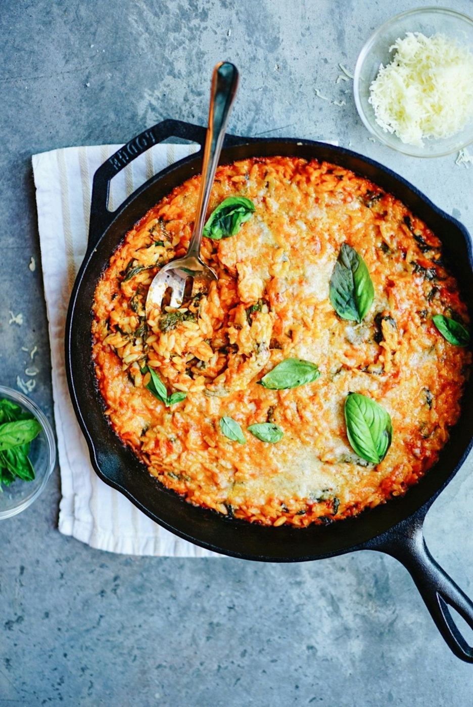 Kritharoto – Orzo-Risotto mit Tomate